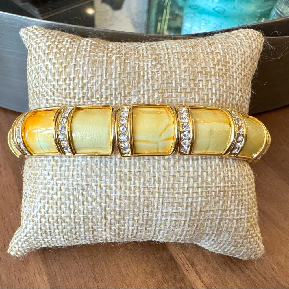Joan Rivers Yellow Enameled Stretch Bracelet - Picture 1 of 8